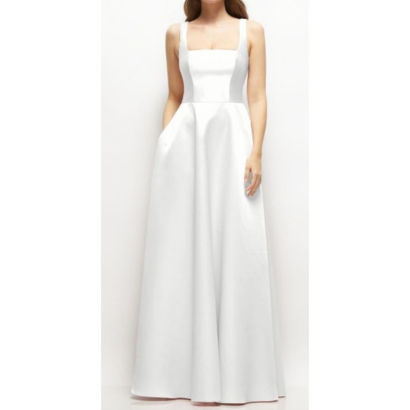 NWT Dessy White 3153 Square Neck
Little White Dress Twill Maxi Formal Size. 00 - Picture 1 of 10